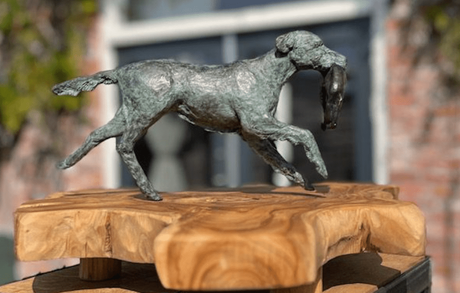 Natalie de Klijn – Jachthond met Haas